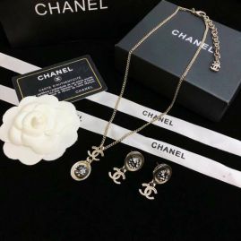 Picture of Chanel Sets _SKUChanelsuits08191236224